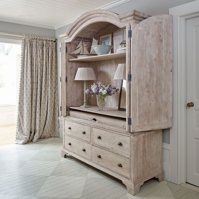 beautiful and versatile Armoire